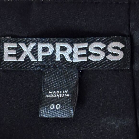 EXPRESS Tweed Knit Straight Pencil Skirt, Gray - Women's Size 00 work wear - Picture 5 of 7